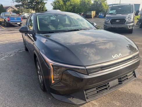 Used 2025 Kia K4 FWD image 48
