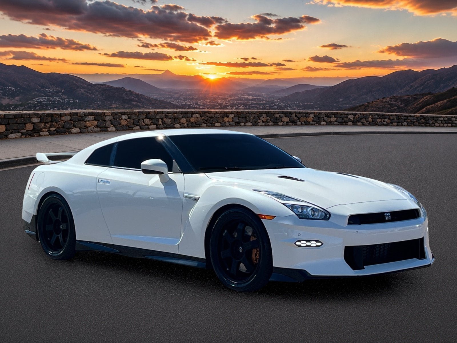 Used 2024 Nissan GT-R Premium w/ Premium Interior Package AWD/4WD image 7
