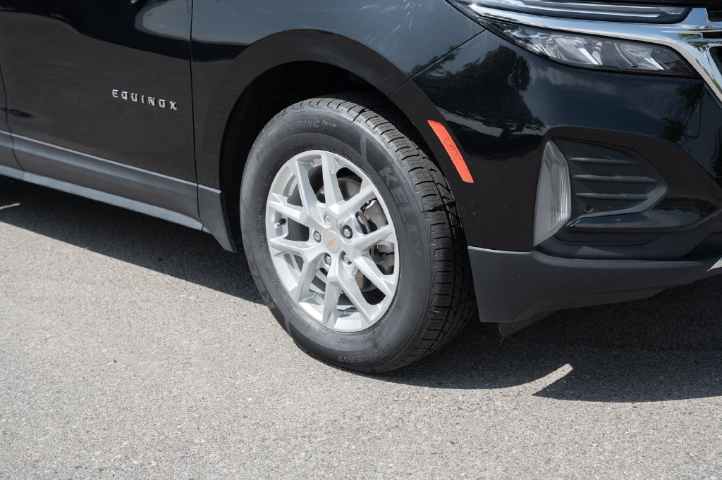 Used 2024 Chevrolet Equinox LT AWD/4WD image 11