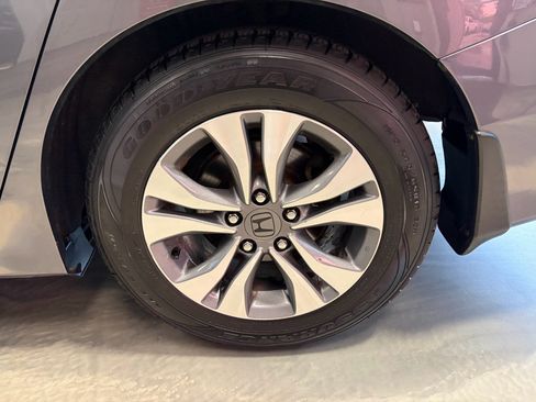 Used 2013 Honda Accord LX image 24
