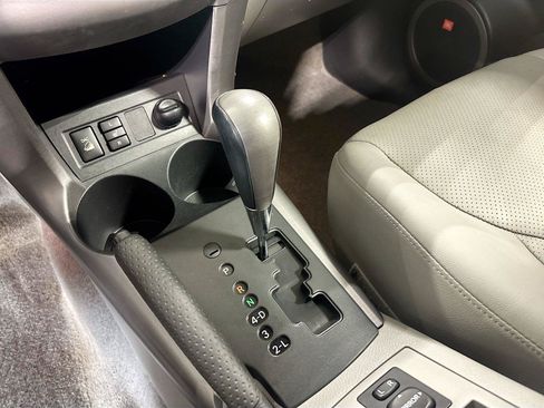 Used 2008 Toyota RAV4 Limited AWD/4WD image 14