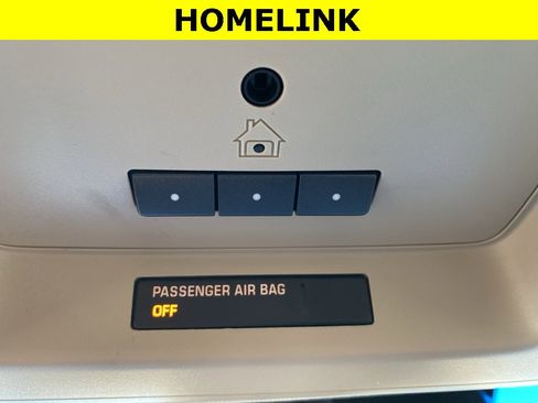 Used 2019 GMC Yukon Denali w/ Open Road Package image 27