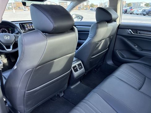 Certified 2018 Honda Accord EX-L image 19