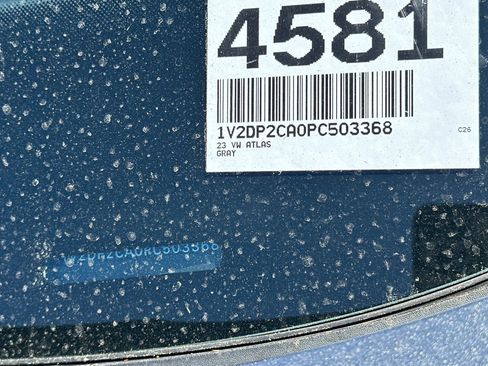 Certified 2023 Volkswagen Atlas SE image 3