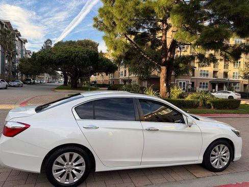 Used 2015 Honda Accord EX image 23