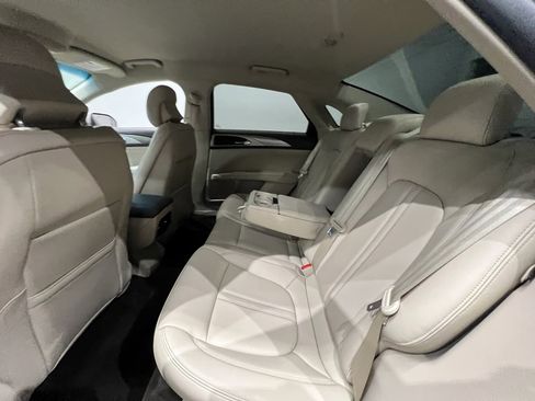 Used 2019 Lincoln MKZ Premiere image 24