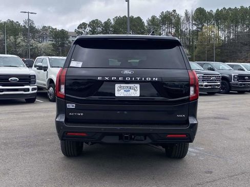 New 2026 Ford Expedition Max Active RWD image 4