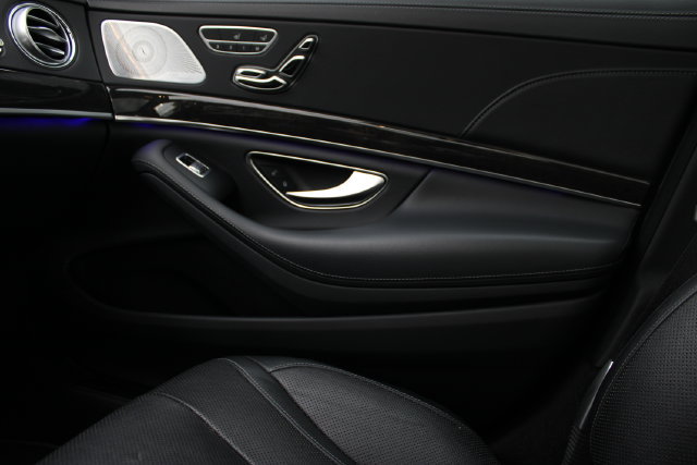 Used 2020 Mercedes-Benz S 450 4MATIC Sedan image 19