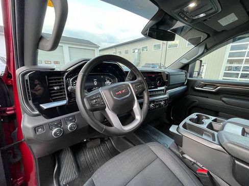 Used 2024 GMC Sierra 2500 SLE w/ SLE Value Package; image 23