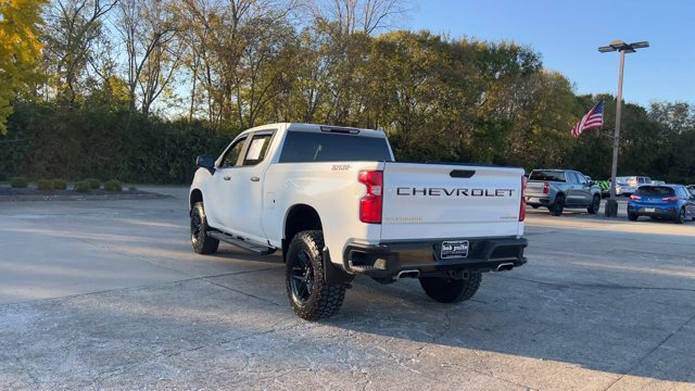 Used 2022 Chevrolet Silverado 1500 Custom Trail Boss AWD/4WD image 7