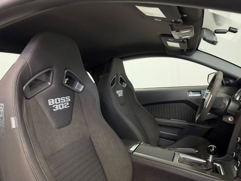 Used 2013 Ford Mustang Boss 302 image 22