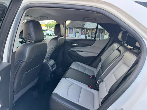Used 2019 Chevrolet Equinox Premier FWD image 23