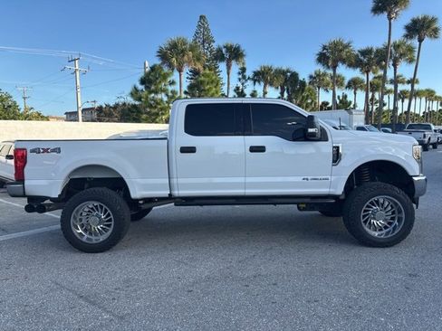 Used 2018 Ford F250 XLT image 2