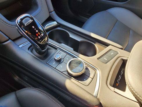 Certified 2024 Cadillac XT5 Premium Luxury w/ LPO, Floor Liner Package image 35