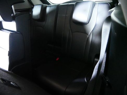 Used 2021 Lexus RX 350L Premium w/ Premium Package AWD/4WD image 33