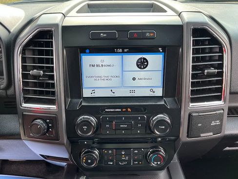 Used 2016 Ford F150 XLT w/ Equipment Group 302A Luxury image 17