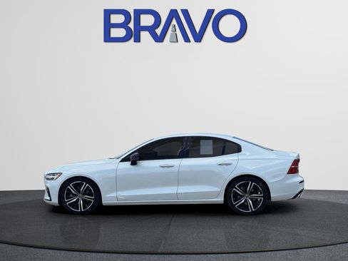Used 2021 Volvo S60 T5 R-Design w/ Climate Package FWD image 10