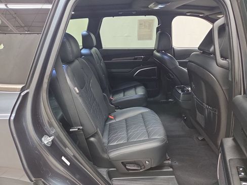 Used 2023 Kia Telluride SX Prestige X-Line AWD/4WD image 10