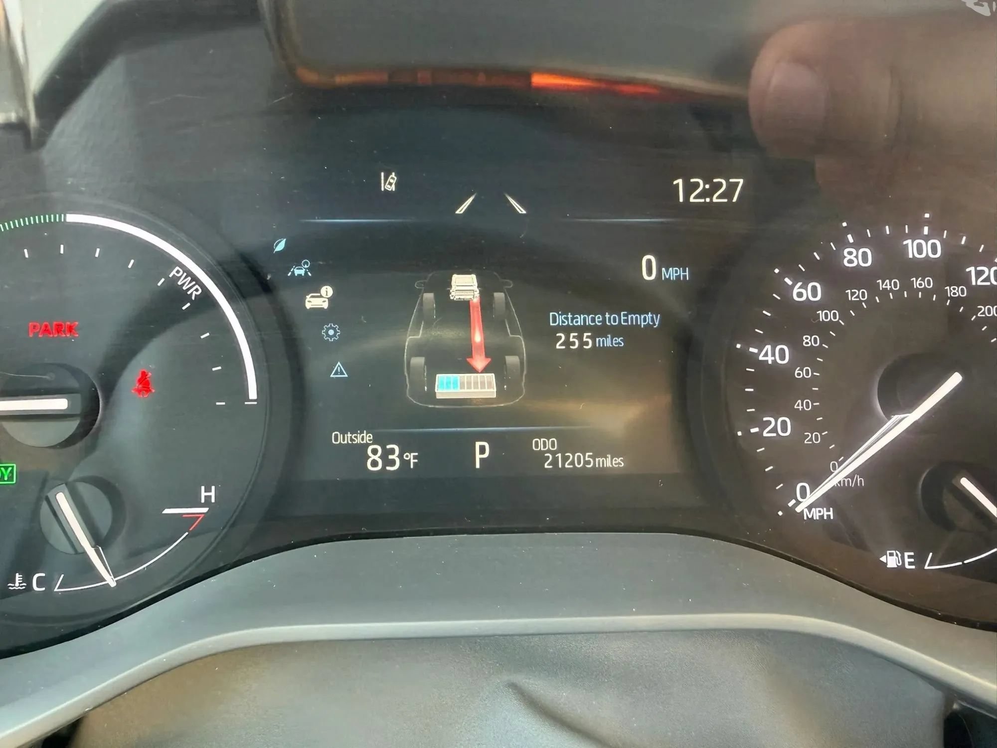 Used 2025 Toyota Sienna LE FWD image 10