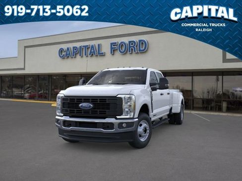 New 2026 Ford F350 XL w/ XL Chrome Package AWD/4WD image 2