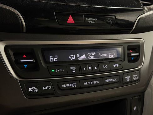 Used 2020 Honda Pilot EX image 20