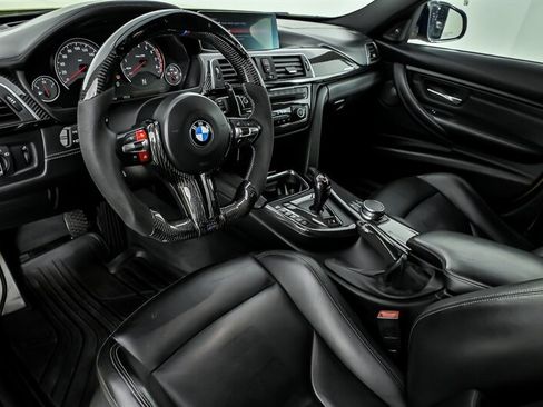 Used 2018 BMW M3 RWD image 16