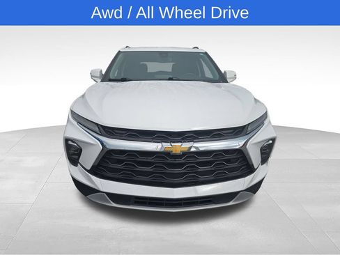 Used 2023 Chevrolet Blazer LT AWD/4WD image 8
