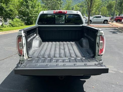 Used 2022 GMC Canyon Elevation w/ Trailering Package AWD/4WD image 30