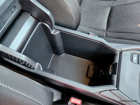 Used 2023 Honda Accord EX image 32