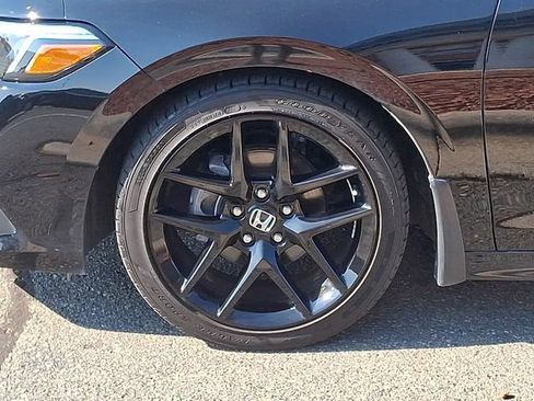 Used 2024 Honda Civic Sport image 29