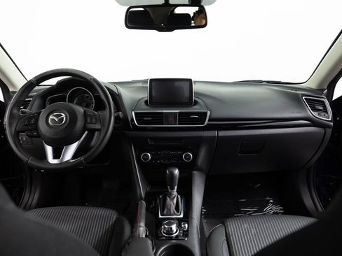 Used 2016 MAZDA MAZDA3 i Touring w/ Popular Equipment Package FWD image 31
