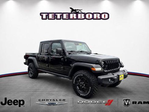 Certified 2024 Jeep Gladiator Mojave AWD/4WD image 1