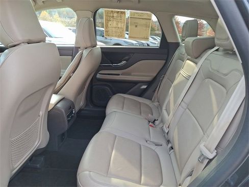 Used 2022 Lincoln Corsair Reserve w/ Elements Package image 10