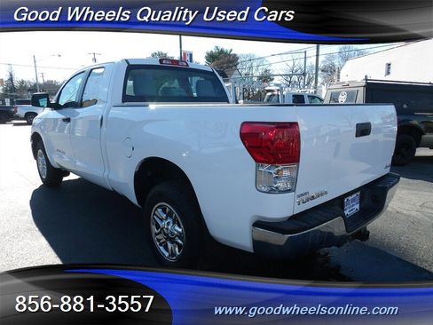 Used 2012 Toyota Tundra 4x4 Double Cab w/ Tow Pkg image 7