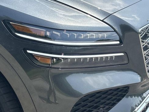 New 2027 Genesis GV80 2.5T Select AWD/4WD image 10