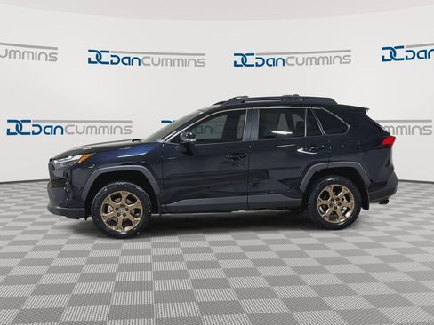 Used 2024 Toyota RAV4 AWD Hybrid image 6