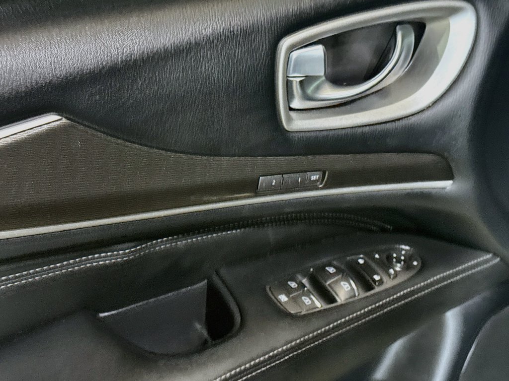 Used 2023 Dodge Durango SXT RWD image 18