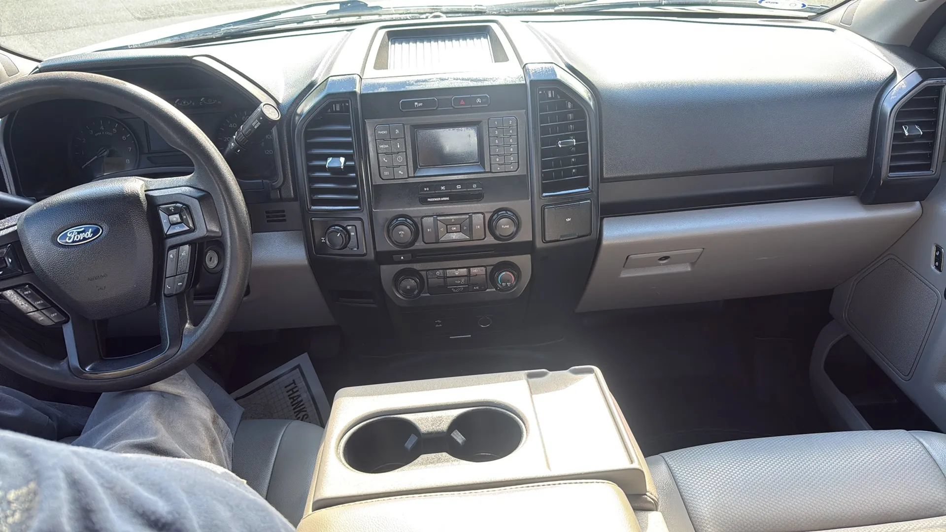 Used 2018 Ford F150 XL w/ Equipment Group 101A Mid RWD image 4