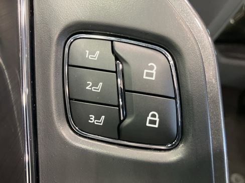 Used 2023 Ford F150 Lariat w/ Equipment Group 502A High image 18