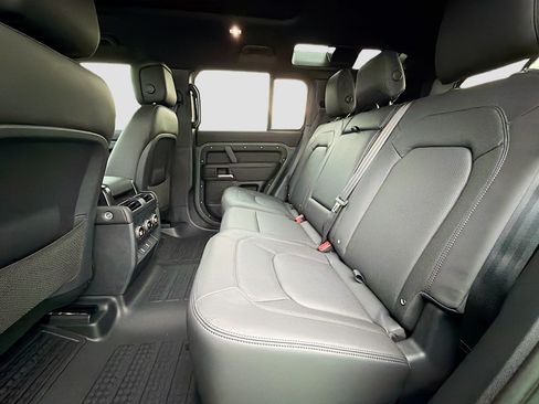 New 2026 Land Rover Defender 110 Trophy Edition AWD/4WD image 20