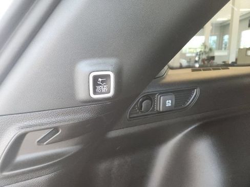 Certified 2025 Jeep Grand Cherokee Laredo w/ Luxury Tech Group I RWD image 41