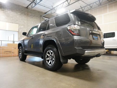 Used 2020 Toyota 4Runner TRD Off-Road image 3