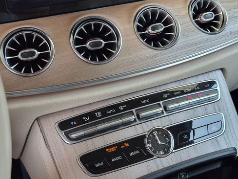 Certified 2019 Mercedes-Benz E 450 4MATIC Cabriolet image 24