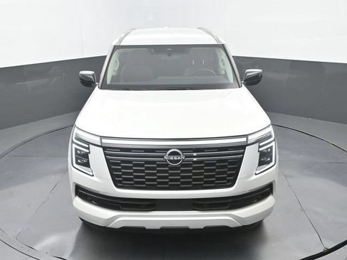 Used 2025 Nissan Armada SV AWD/4WD image 14