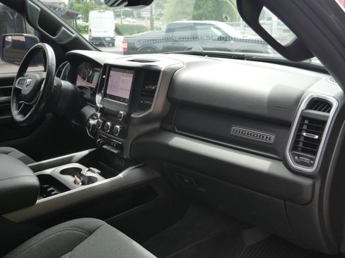 Used 2022 RAM 1500 Big Horn AWD/4WD image 25