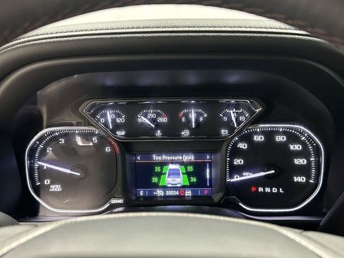 Used 2021 GMC Sierra 1500 AT4 AWD/4WD image 12
