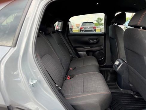 Used 2024 Honda HR-V Sport image 21