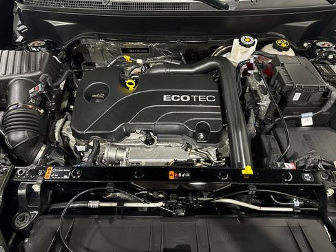 Used 2022 GMC Terrain SLT image 11