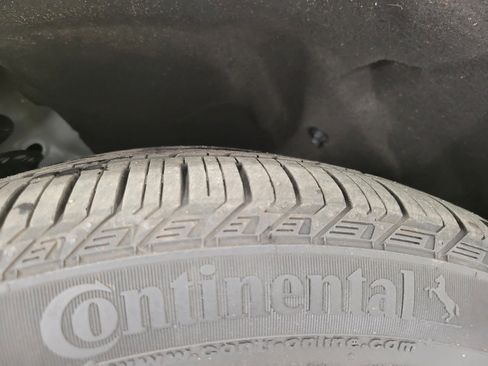 Used 2024 Ford Edge ST w/ Equipment Group 401A AWD/4WD image 4
