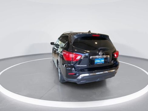 Used 2019 Nissan Pathfinder SL AWD/4WD image 7